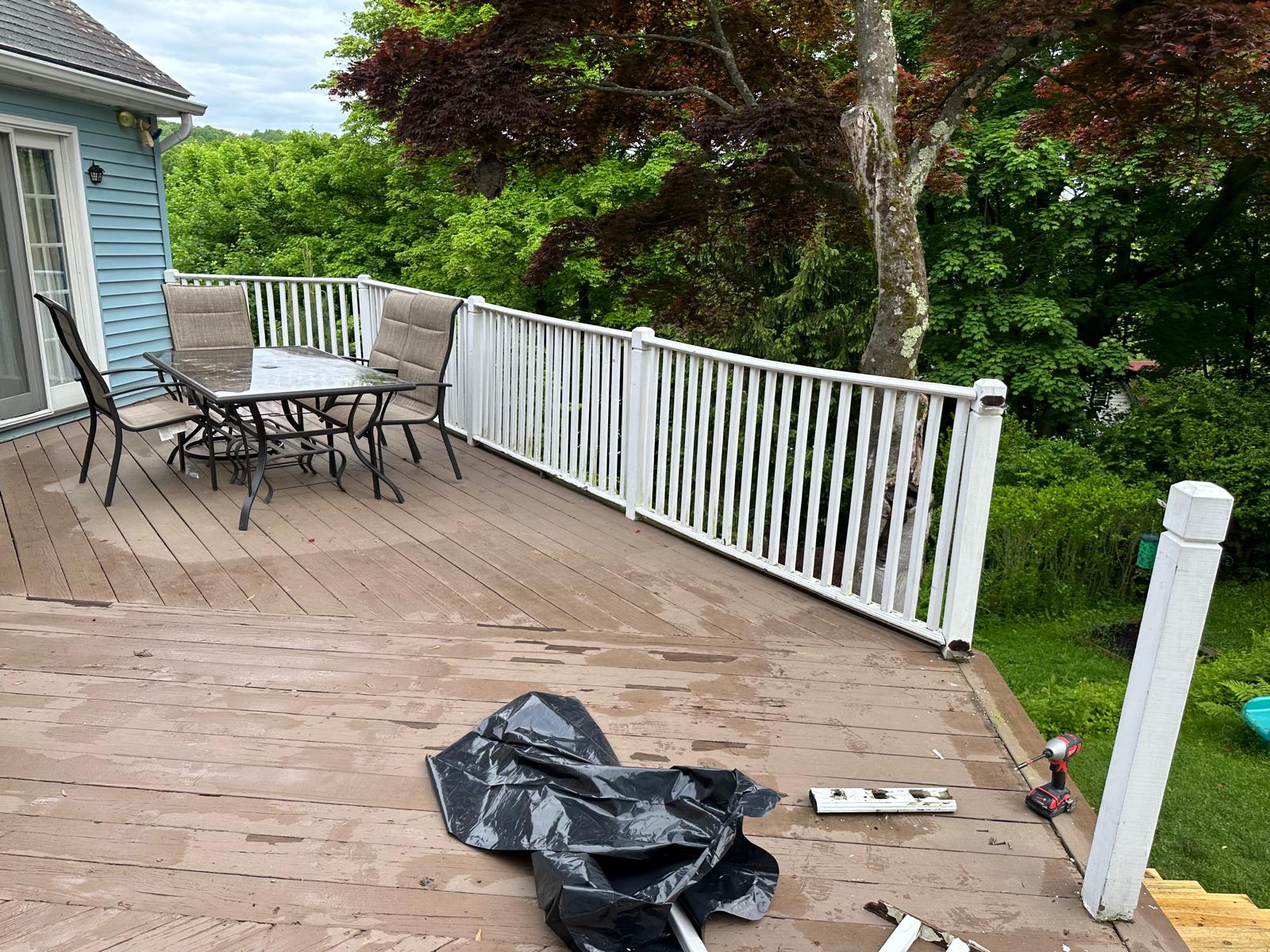 Solid Stained Deck - Image 2